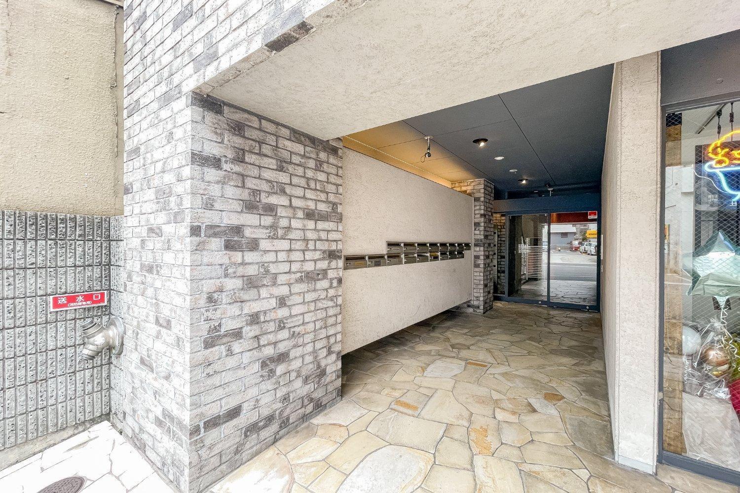 Apartment F-studio Veronica Osaka